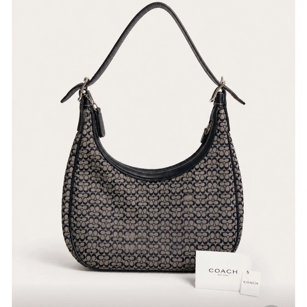 Coach Signature Jacquard Hobo in Black and Tan